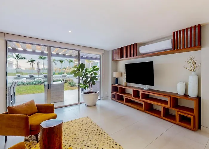 Beautiful Casita Vista Velas 8303